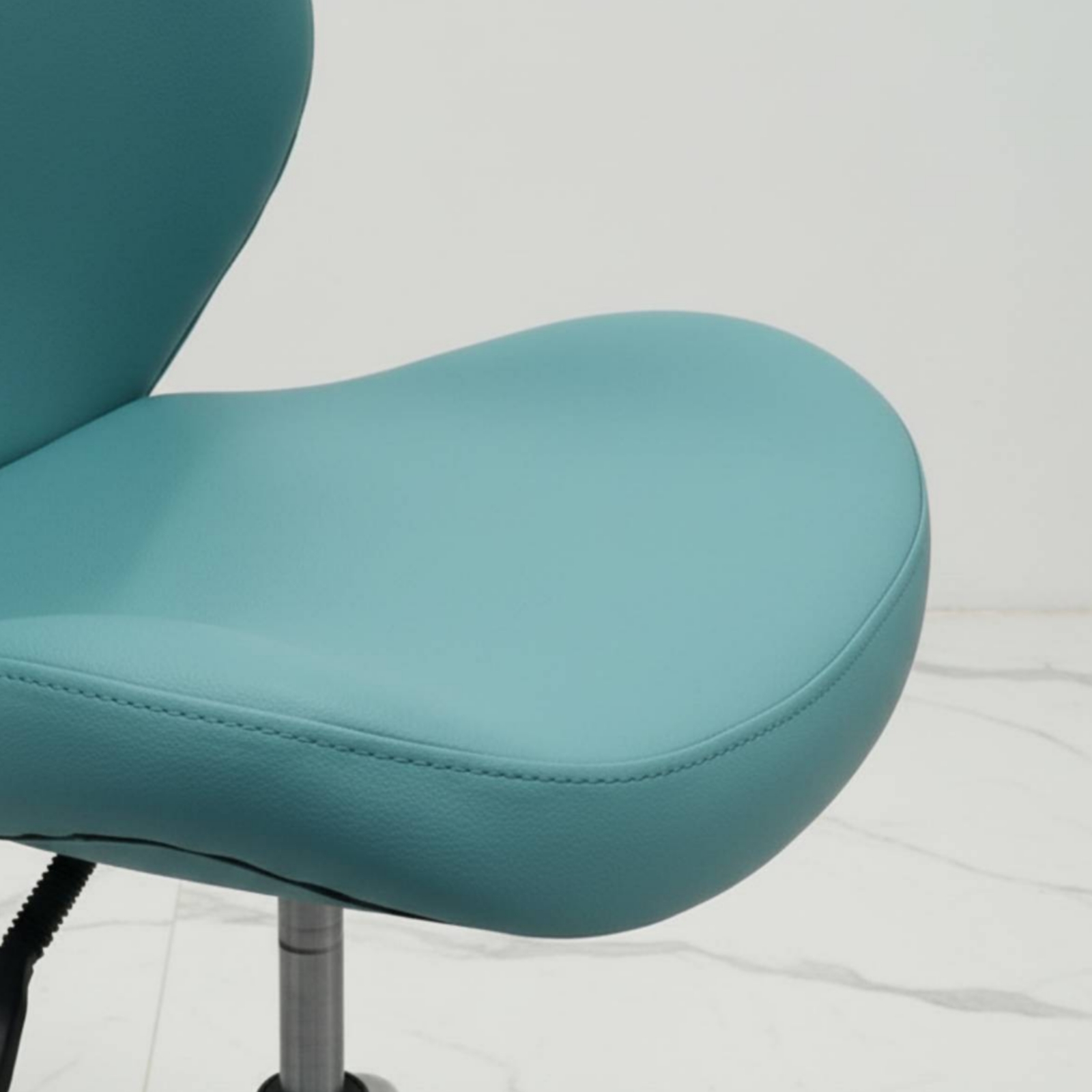 Upholstered Swivel Chair Cushi - Office Chair ulasan dan harga