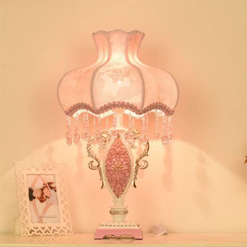 European Pink Table Lamp Luxur - Desk Lamp ulasan dan harga