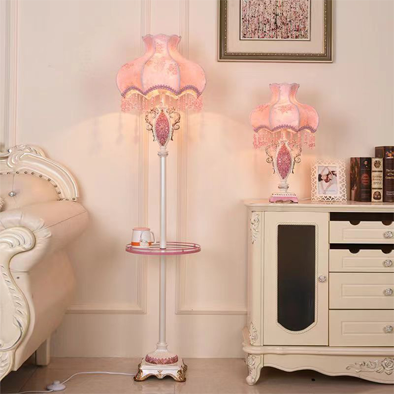 European Pink Table Lamp Luxur - Desk Lamp ulasan dan harga